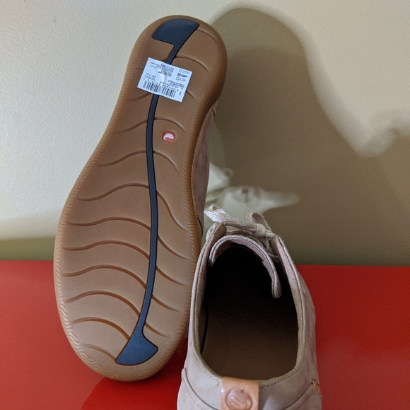 Clarks Ladies Shoes - Picture 5 of 8